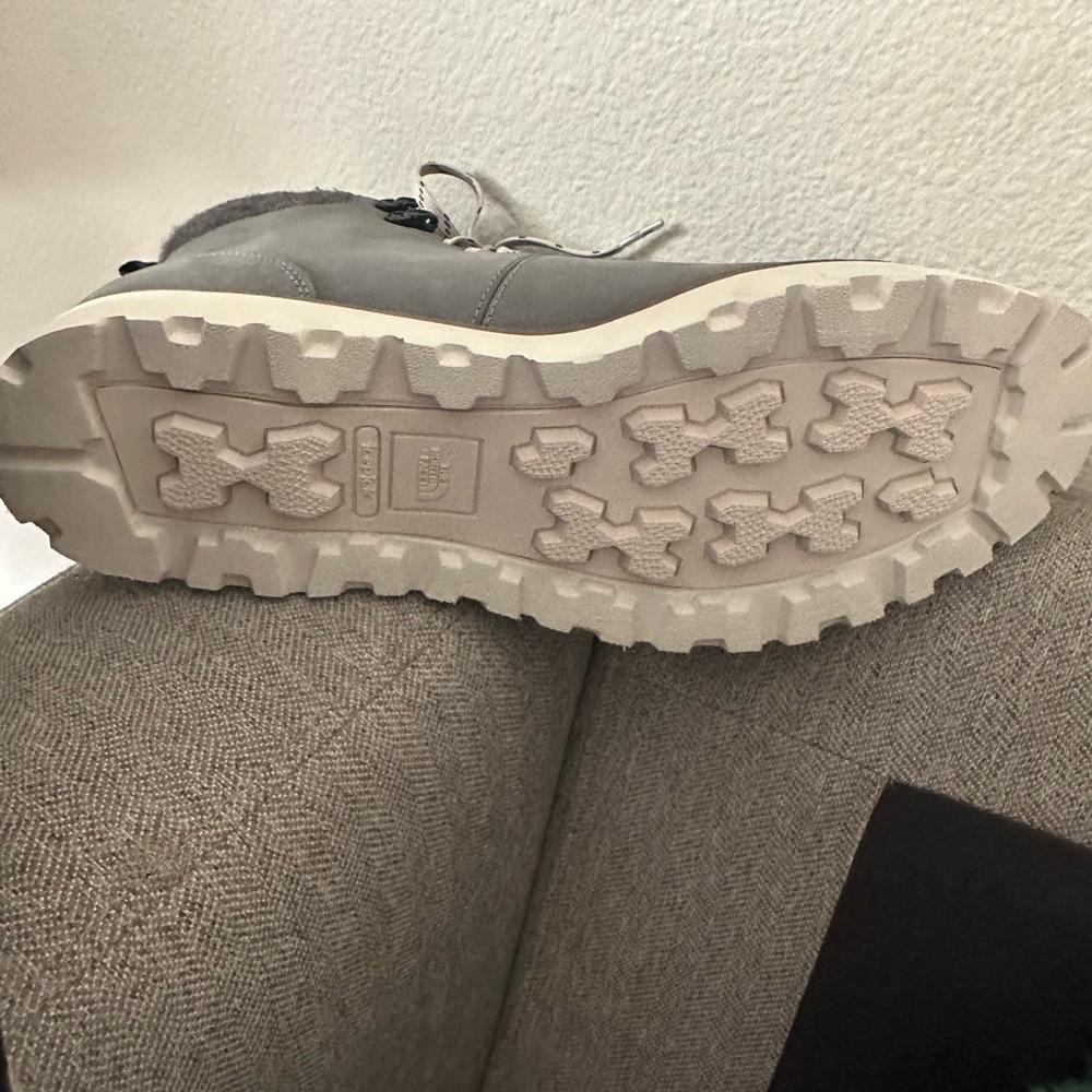 Boots like new 4500 - Picture 5 of 5